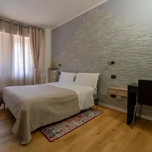 Aurelia Guest house