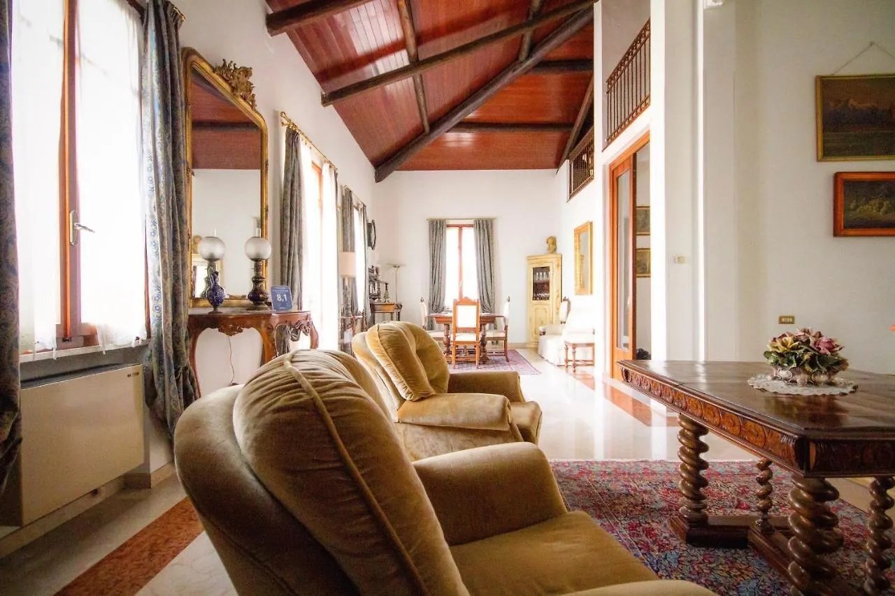 Alla Villa Liberty Bed & Breakfast Βερόνα